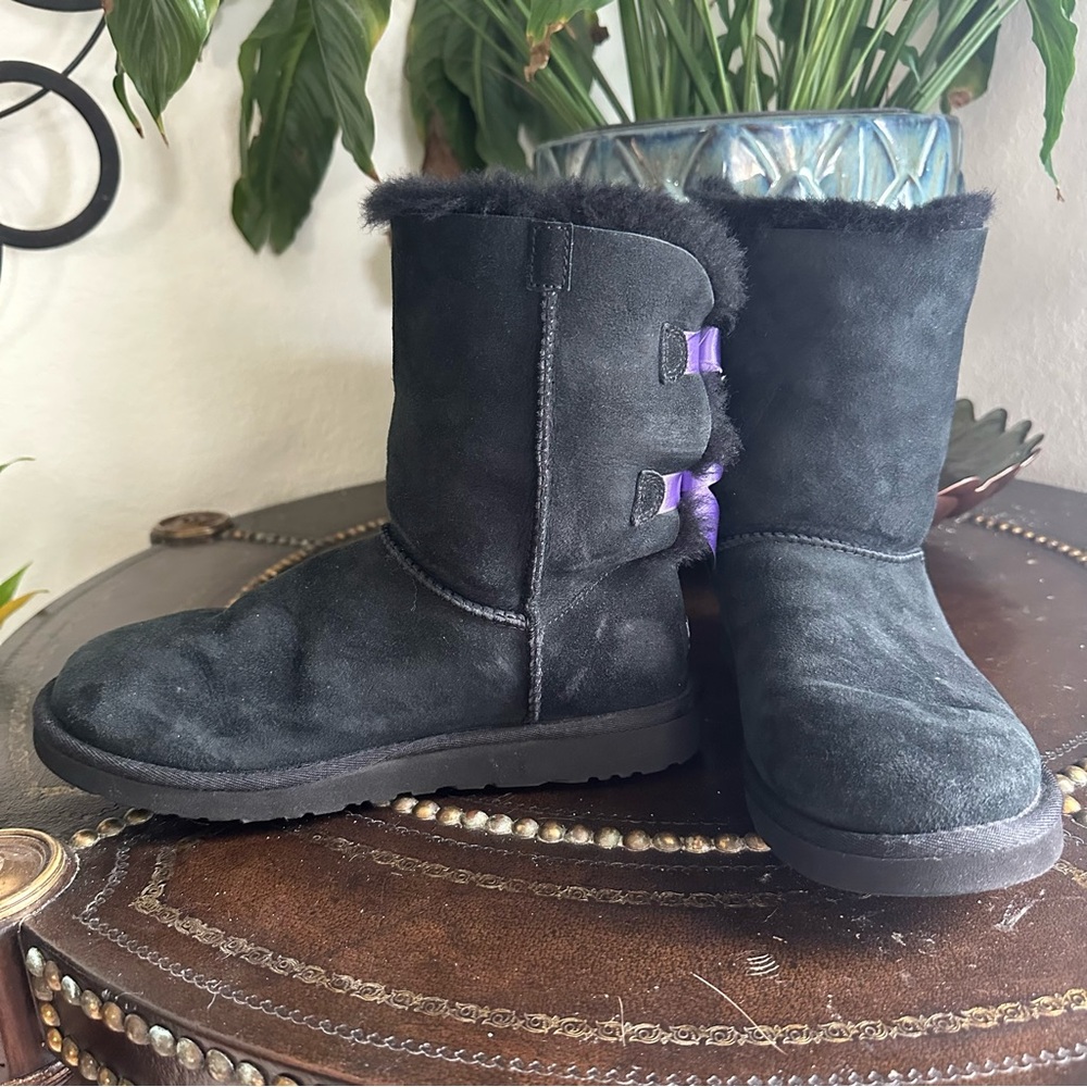 UGG Black Suede Winter Boots with Purple Accents sz8